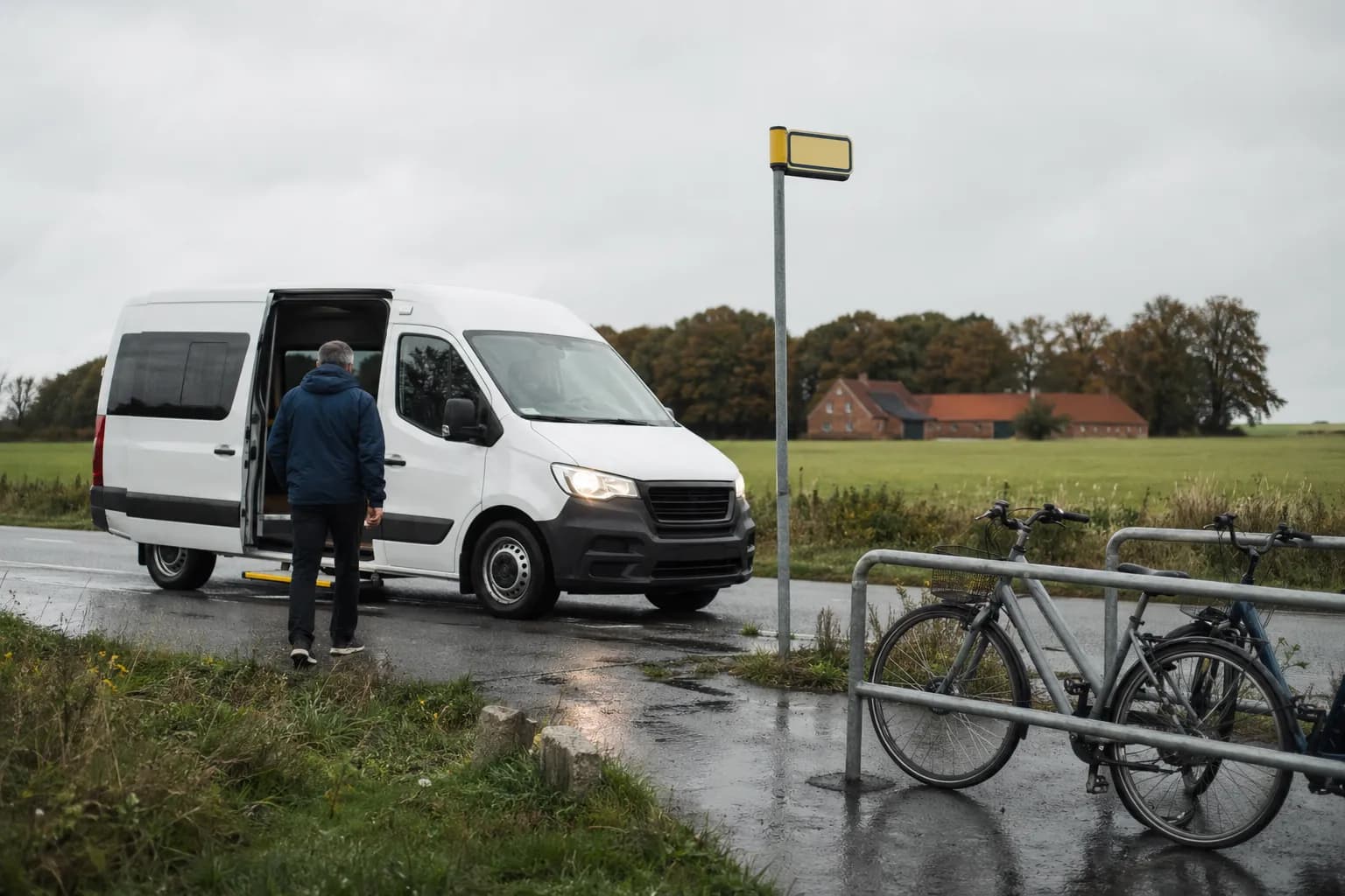 Ekspertudvalget anbefaler nye, fleksible transportløsninger til landdistrikterne for at sikre bedre mobilitet i hele landet.